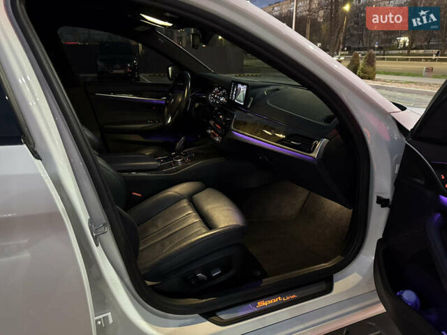 Белый БМВ 5 Серия, объемом двигателя 2 л и пробегом 130 тыс. км за 25500 $, фото 50 на Automoto.ua