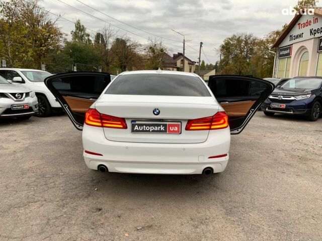 Білий БМВ 5 Серія, об'ємом двигуна 2 л та пробігом 220 тис. км за 23290 $, фото 15 на Automoto.ua