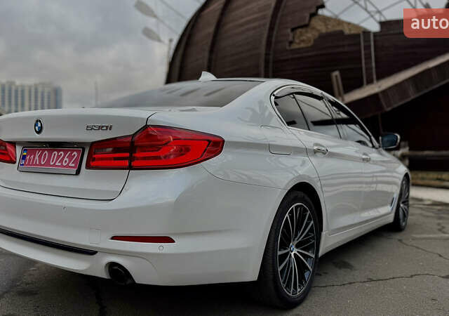 Белый БМВ 5 Серия, объемом двигателя 2 л и пробегом 143 тыс. км за 24800 $, фото 13 на Automoto.ua