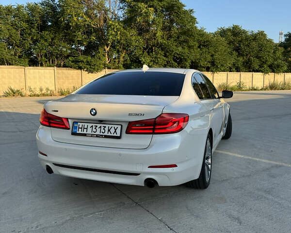 Белый БМВ 5 Серия, объемом двигателя 2 л и пробегом 135 тыс. км за 29999 $, фото 4 на Automoto.ua
