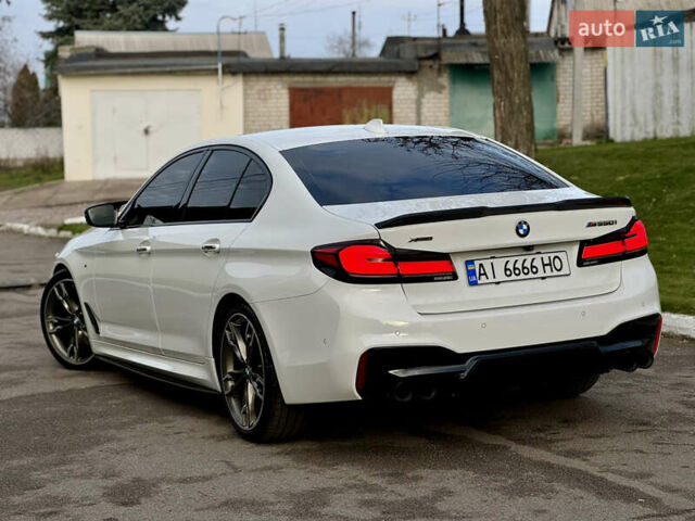 Белый БМВ 5 Серия, объемом двигателя 4.39 л и пробегом 106 тыс. км за 38000 $, фото 3 на Automoto.ua