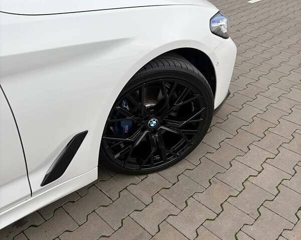 Белый БМВ 5 Серия, объемом двигателя 2 л и пробегом 178 тыс. км за 26500 $, фото 6 на Automoto.ua