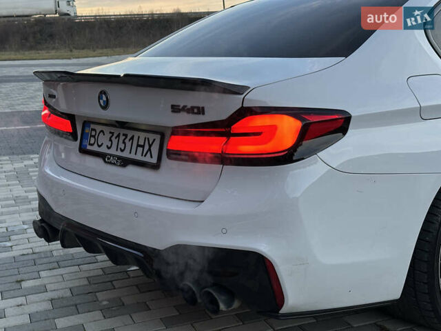 Білий БМВ 5 Серія, об'ємом двигуна 3 л та пробігом 153 тис. км за 29000 $, фото 14 на Automoto.ua