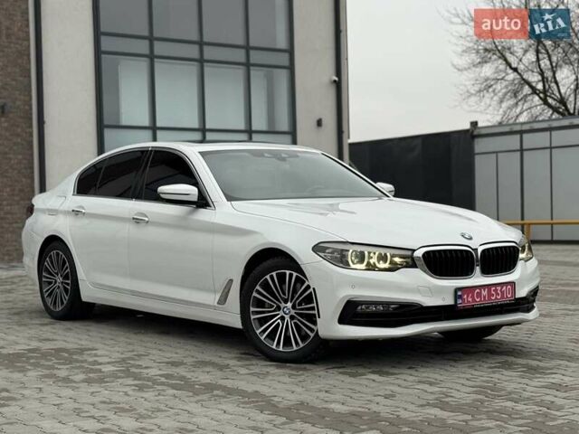 Білий БМВ 5 Серія, об'ємом двигуна 2 л та пробігом 153 тис. км за 23900 $, фото 1 на Automoto.ua