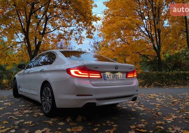 Белый БМВ 5 Серия, объемом двигателя 3 л и пробегом 211 тыс. км за 26900 $, фото 2 на Automoto.ua