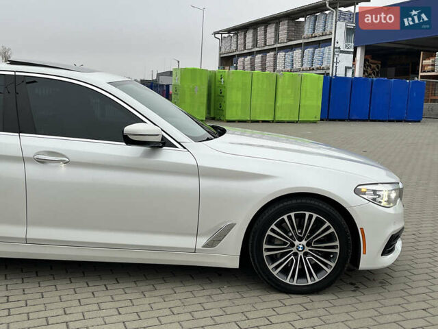 Белый БМВ 5 Серия, объемом двигателя 2 л и пробегом 196 тыс. км за 23000 $, фото 14 на Automoto.ua