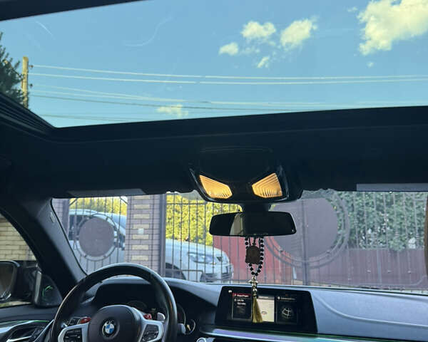 Белый БМВ 5 Серия, объемом двигателя 3 л и пробегом 180 тыс. км за 31900 $, фото 50 на Automoto.ua