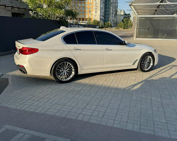 Білий БМВ 5 Серія, об'ємом двигуна 2.98 л та пробігом 97 тис. км за 35900 $, фото 2 на Automoto.ua