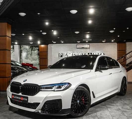 Білий БМВ 5 Серія, об'ємом двигуна 2 л та пробігом 158 тис. км за 29500 $, фото 2 на Automoto.ua