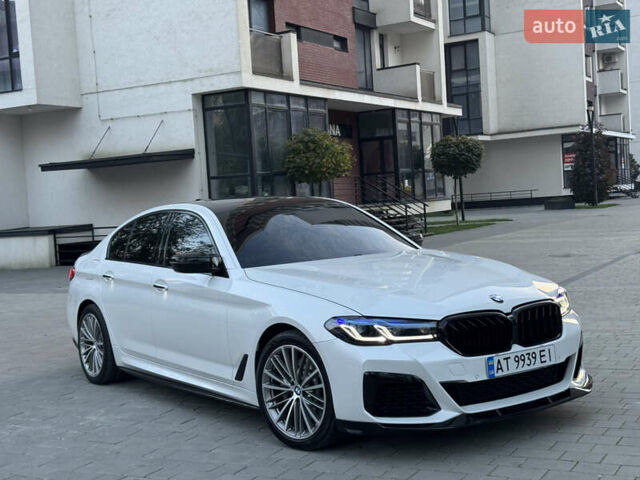Белый БМВ 5 Серия, объемом двигателя 3 л и пробегом 146 тыс. км за 35000 $, фото 1 на Automoto.ua