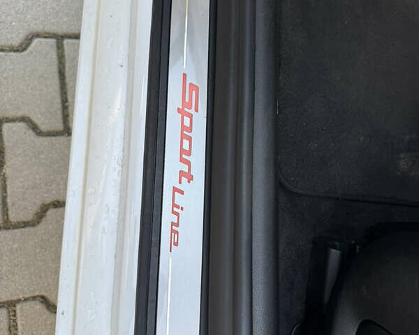 Белый БМВ 5 Серия, объемом двигателя 2 л и пробегом 209 тыс. км за 21900 $, фото 33 на Automoto.ua