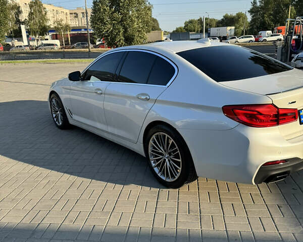 Білий БМВ 5 Серія, об'ємом двигуна 2.98 л та пробігом 97 тис. км за 35900 $, фото 6 на Automoto.ua