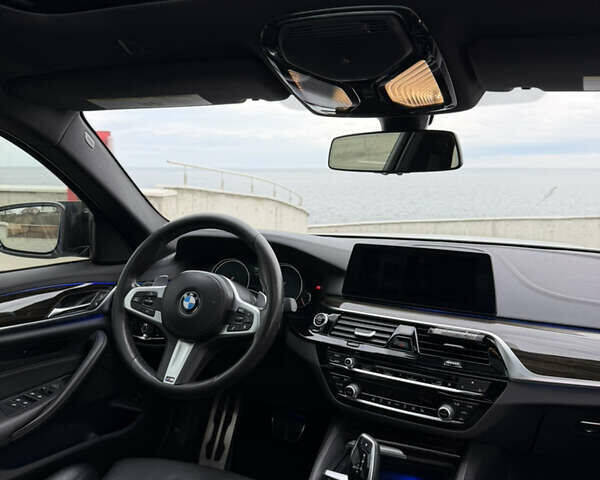 Білий БМВ 5 Серія, об'ємом двигуна 3 л та пробігом 130 тис. км за 30700 $, фото 23 на Automoto.ua