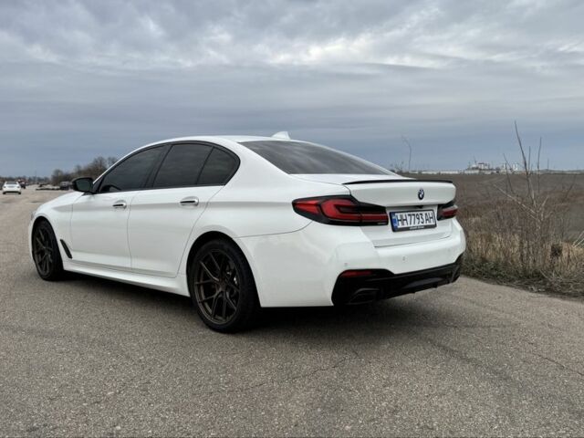 Білий БМВ 5 Серія, об'ємом двигуна 3 л та пробігом 127 тис. км за 31499 $, фото 3 на Automoto.ua