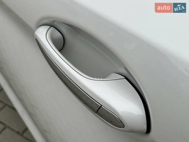 Белый БМВ 5 Серия, объемом двигателя 2 л и пробегом 196 тыс. км за 23000 $, фото 27 на Automoto.ua