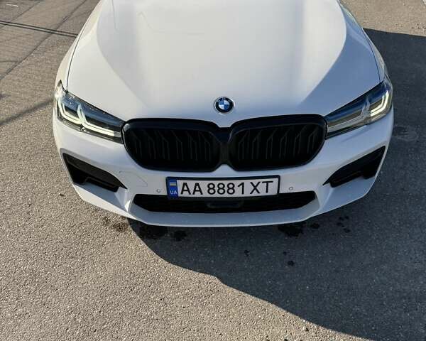 Білий БМВ 5 Серія, об'ємом двигуна 2 л та пробігом 166 тис. км за 31500 $, фото 7 на Automoto.ua