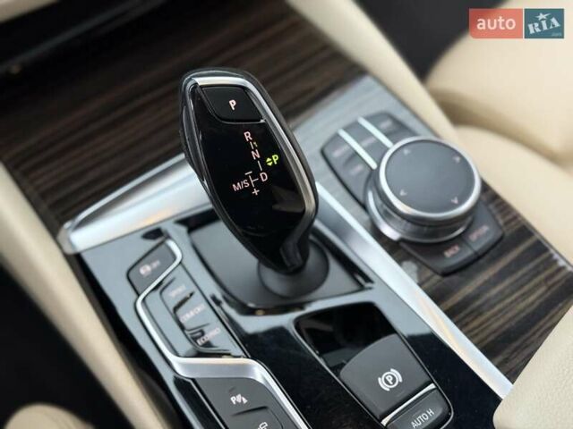 Білий БМВ 5 Серія, об'ємом двигуна 2 л та пробігом 153 тис. км за 23900 $, фото 33 на Automoto.ua