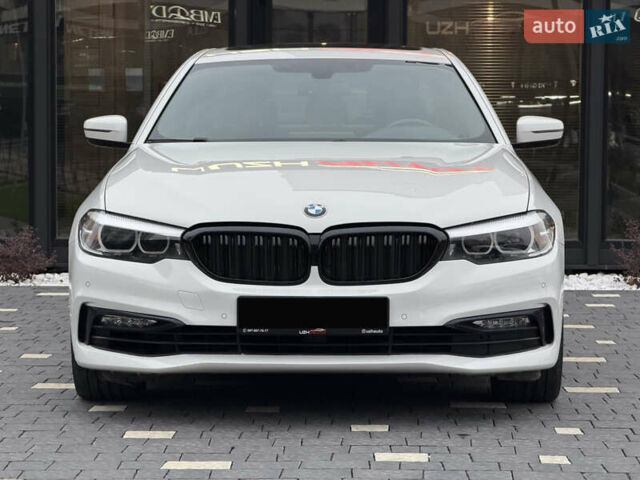 Білий БМВ 5 Серія, об'ємом двигуна 2 л та пробігом 74 тис. км за 26500 $, фото 2 на Automoto.ua