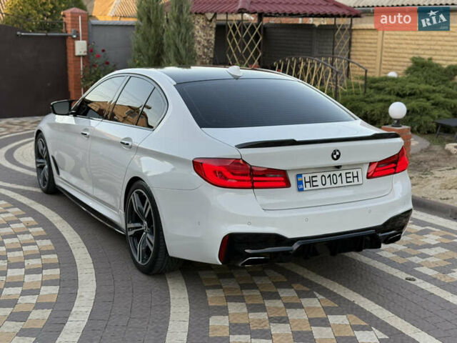 Белый БМВ 5 Серия, объемом двигателя 3 л и пробегом 163 тыс. км за 31500 $, фото 12 на Automoto.ua