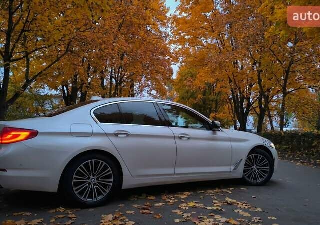 Белый БМВ 5 Серия, объемом двигателя 3 л и пробегом 211 тыс. км за 26900 $, фото 8 на Automoto.ua