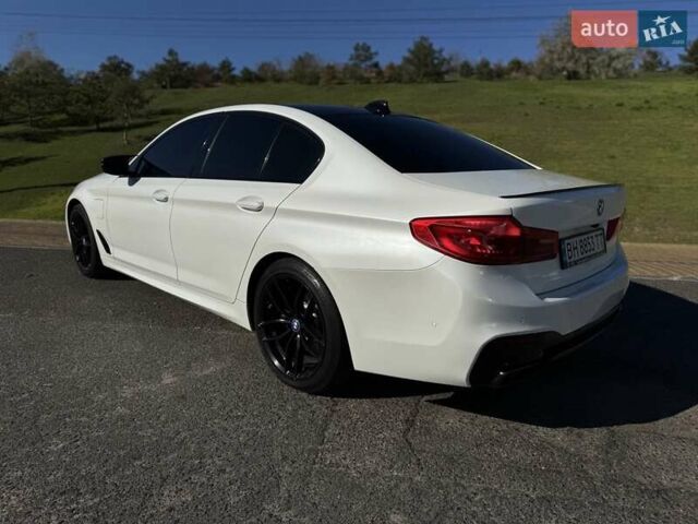 Белый БМВ 5 Серия, объемом двигателя 2 л и пробегом 139 тыс. км за 23900 $, фото 4 на Automoto.ua