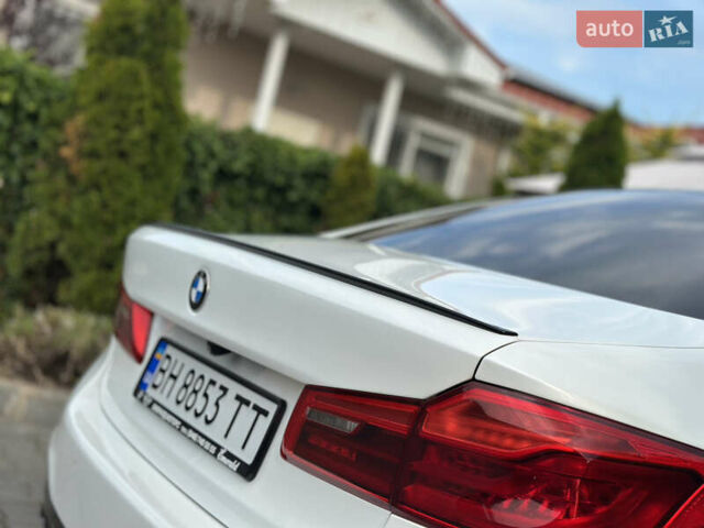 Білий БМВ 5 Серія, об'ємом двигуна 2 л та пробігом 132 тис. км за 24500 $, фото 25 на Automoto.ua