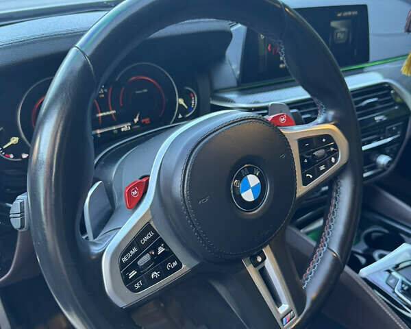 Белый БМВ 5 Серия, объемом двигателя 3 л и пробегом 180 тыс. км за 35400 $, фото 12 на Automoto.ua