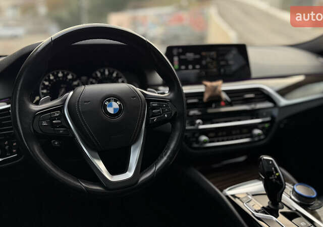 Белый БМВ 5 Серия, объемом двигателя 2 л и пробегом 143 тыс. км за 24800 $, фото 47 на Automoto.ua