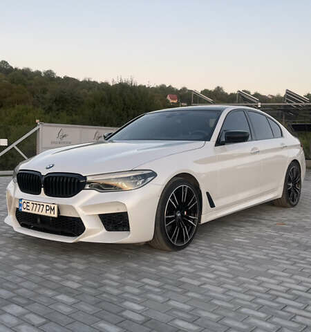 Белый БМВ 5 Серия, объемом двигателя 2.99 л и пробегом 245 тыс. км за 36000 $, фото 1 на Automoto.ua