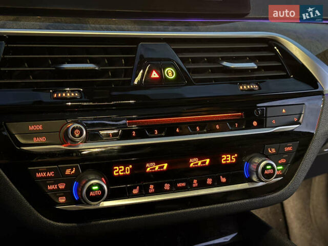 Белый БМВ 5 Серия, объемом двигателя 2 л и пробегом 130 тыс. км за 25500 $, фото 39 на Automoto.ua