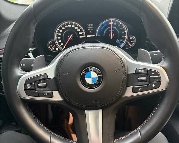 Белый БМВ 5 Серия, объемом двигателя 2 л и пробегом 178 тыс. км за 26500 $, фото 13 на Automoto.ua