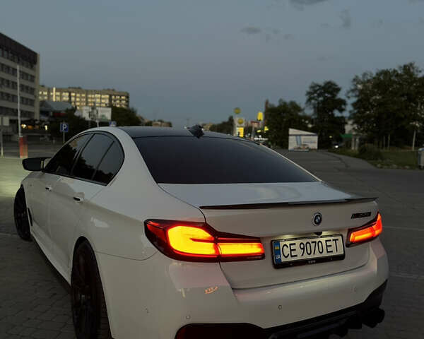 Белый БМВ 5 Серия, объемом двигателя 3 л и пробегом 180 тыс. км за 35400 $, фото 9 на Automoto.ua