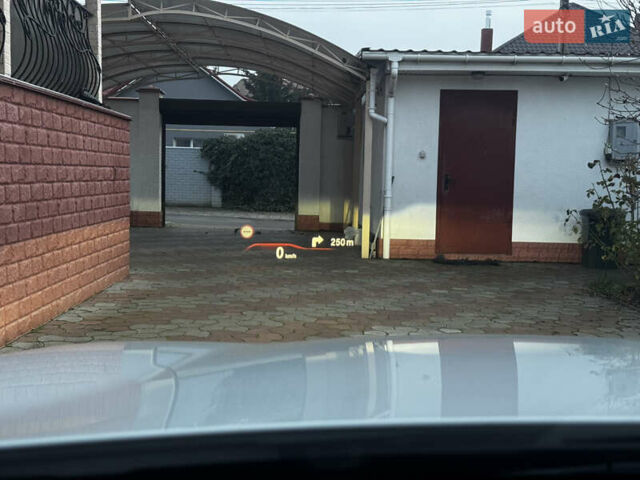 Білий БМВ 5 Серія, об'ємом двигуна 2 л та пробігом 123 тис. км за 31900 $, фото 30 на Automoto.ua