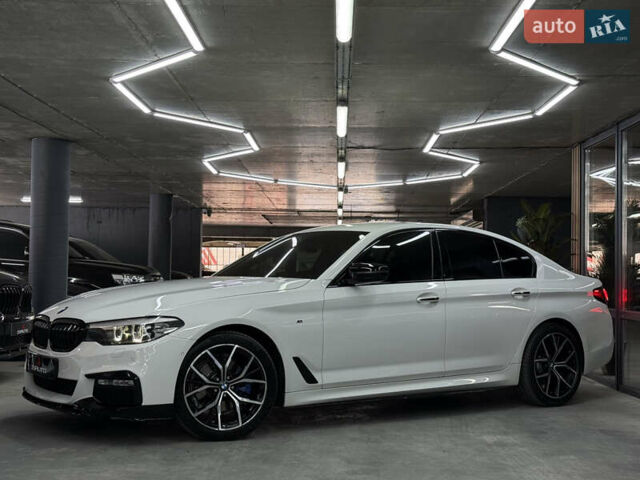 Білий БМВ 5 Серія, об'ємом двигуна 2 л та пробігом 124 тис. км за 33999 $, фото 6 на Automoto.ua