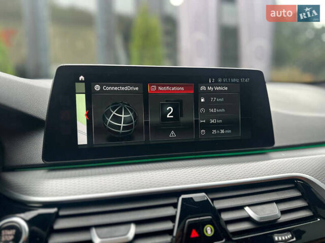 Белый БМВ 5 Серия, объемом двигателя 2 л и пробегом 204 тыс. км за 27400 $, фото 12 на Automoto.ua