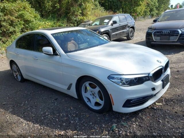 Білий БМВ 5 Серія, об'ємом двигуна 2 л та пробігом 113 тис. км за 18000 $, фото 3 на Automoto.ua