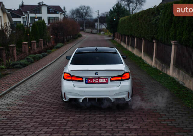 Белый БМВ 5 Серия, объемом двигателя 3 л и пробегом 139 тыс. км за 35000 $, фото 22 на Automoto.ua