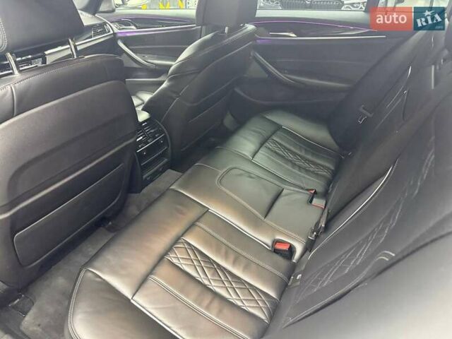 Белый БМВ 5 Серия, объемом двигателя 2.99 л и пробегом 245 тыс. км за 33000 $, фото 11 на Automoto.ua