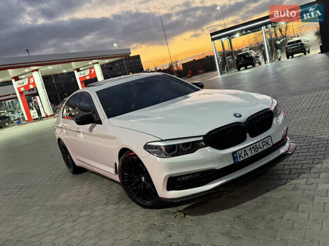 Белый БМВ 5 Серия, объемом двигателя 2 л и пробегом 130 тыс. км за 25500 $, фото 4 на Automoto.ua