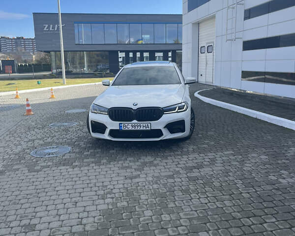 Белый БМВ 5 Серия, объемом двигателя 2 л и пробегом 191 тыс. км за 27900 $, фото 3 на Automoto.ua