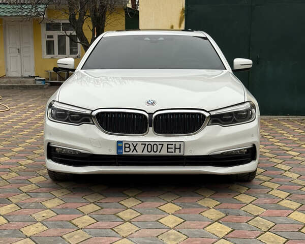 Белый БМВ 5 Серия, объемом двигателя 2 л и пробегом 128 тыс. км за 26000 $, фото 2 на Automoto.ua