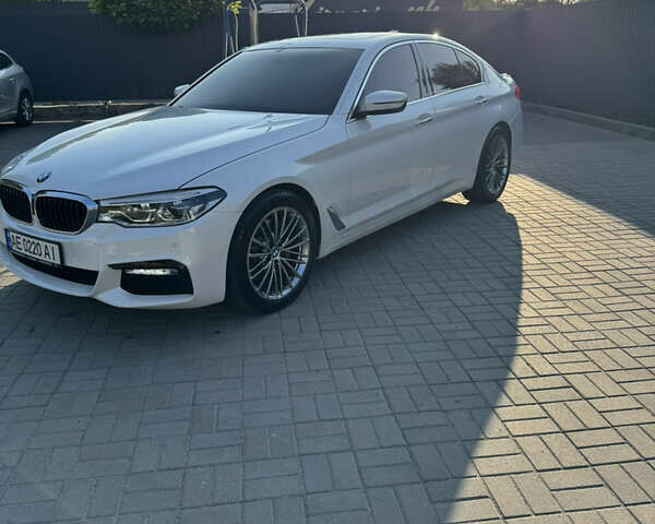 Білий БМВ 5 Серія, об'ємом двигуна 2.98 л та пробігом 97 тис. км за 35900 $, фото 7 на Automoto.ua