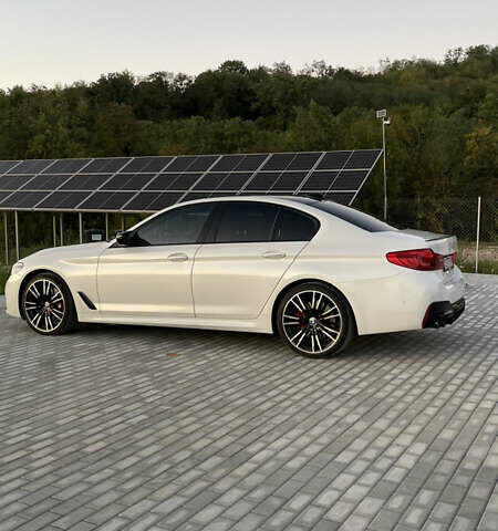 Белый БМВ 5 Серия, объемом двигателя 2.99 л и пробегом 245 тыс. км за 36000 $, фото 2 на Automoto.ua