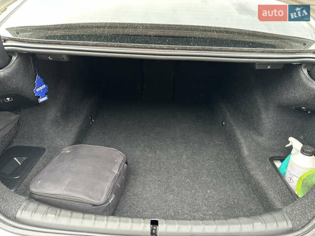 Белый БМВ 5 Серия, объемом двигателя 2 л и пробегом 175 тыс. км за 27000 $, фото 8 на Automoto.ua