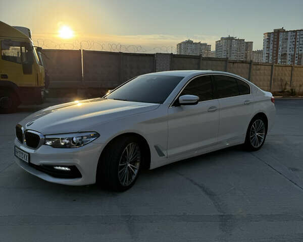 Белый БМВ 5 Серия, объемом двигателя 2 л и пробегом 135 тыс. км за 29999 $, фото 8 на Automoto.ua