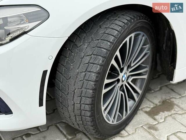 Білий БМВ 5 Серія, об'ємом двигуна 2 л та пробігом 153 тис. км за 23900 $, фото 12 на Automoto.ua