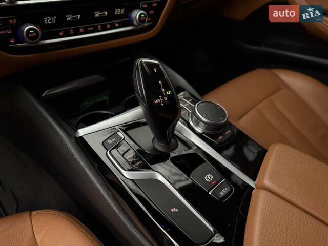 Білий БМВ 5 Серія, об'ємом двигуна 2 л та пробігом 222 тис. км за 23500 $, фото 18 на Automoto.ua