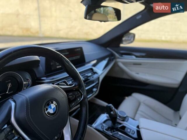 БМВ 5 Серія 2017 у Стрые на Automoto.ua Білий БМВ 5 Серія, об'ємом двигуна 2 л та пробігом 153 тис. км за 24500 $, фото 23 на Automoto.ua