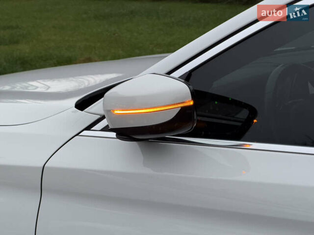 Білий БМВ 5 Серія, об'ємом двигуна 2 л та пробігом 74 тис. км за 26500 $, фото 14 на Automoto.ua