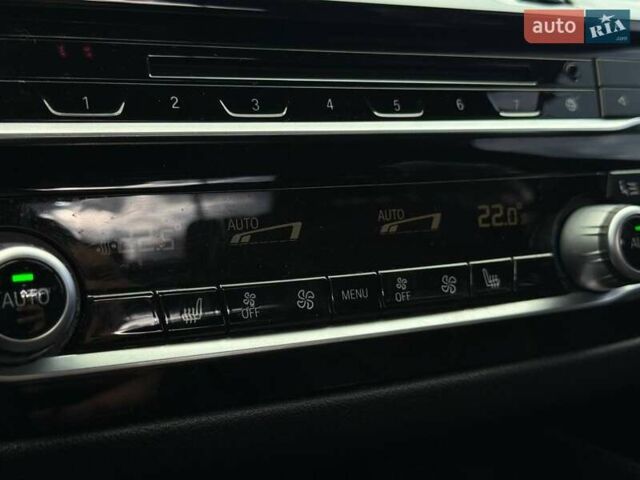 Білий БМВ 5 Серія, об'ємом двигуна 2 л та пробігом 115 тис. км за 26500 $, фото 62 на Automoto.ua